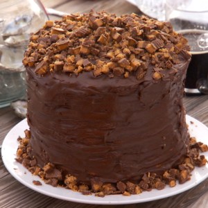 8-Layer Peanut Butter Cake