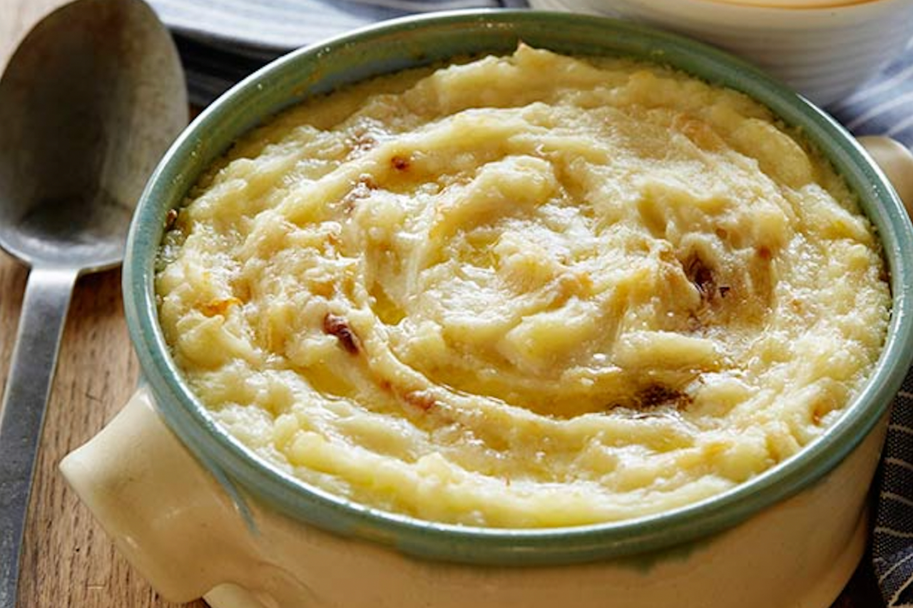 A pot of whipped roasted garlic mashed potatoes