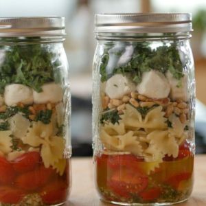 Kale-Pasta Mason Jar Salad