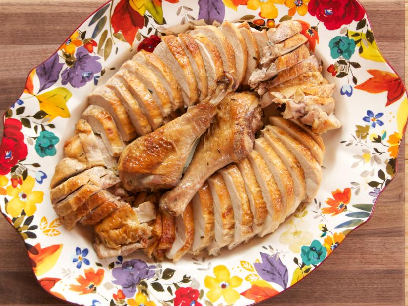 Make Ahead Thanksgiving Turkey Food Network Canada   Make Ahead Thanksgiving Turkey 