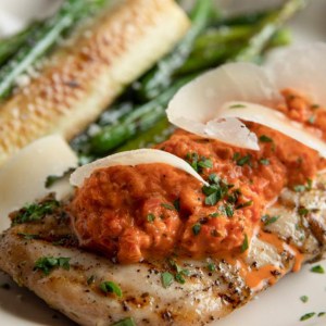 Chicken with Red Pepper Sauce