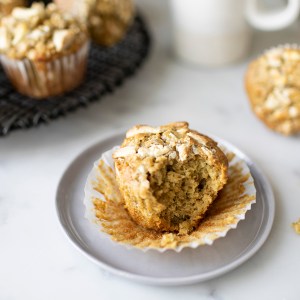 These Matcha and White Chocolate Oat Muffins Will Help Makeover Your Breakfast Routine