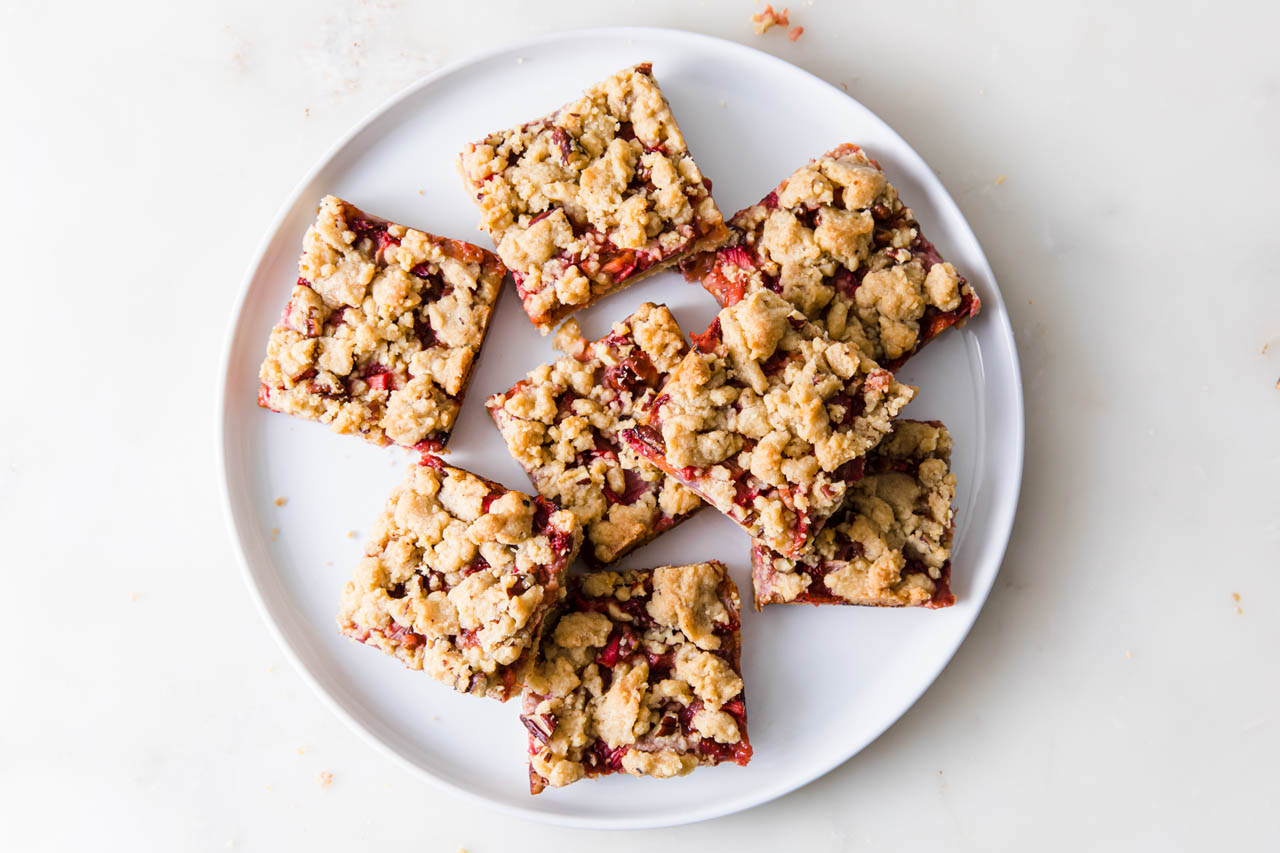 Strawberry Rhubarb Pie Bars Are A Taste Of Spring Food Network Canada   Rhubarb Pie Bars Feat 