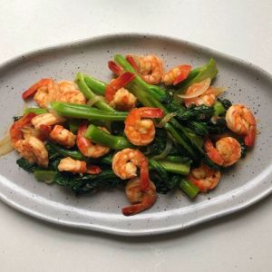 Jordan Andino’s Quick and Comforting Chinese Broccoli and Shrimp Stir-Fry