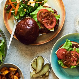 How to Always Make the Perfect Veggie Burger (Plus One Easy Recipe!)
