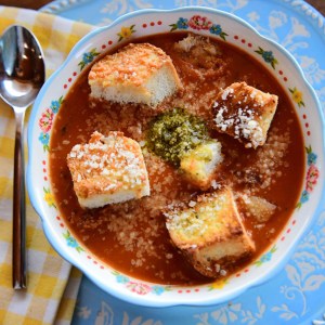 Ree Drummond's Tomato Soup 2.0 is a Feel-Good Pantry Staple Lunch