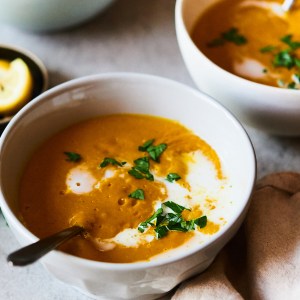 This Vegan Pumpkin Soup Has a Super-Secret Immune-Boosting Ingredient