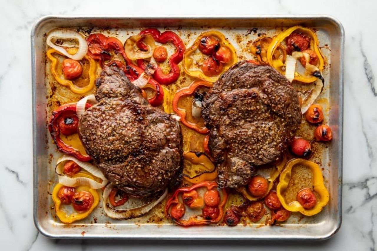 This Bold 5Ingredient Sheet Pan Steak Supper From The Pioneer Woman