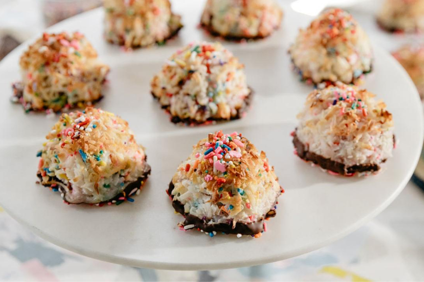 Molly Yeh's giant sprinkle macaroons