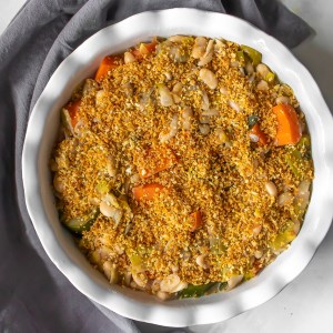 This Cozy Weeknight Cassoulet is Given a Spicy Vegan Makeover