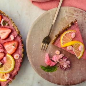 Say Hello to Spring With This Healthy No-Bake Vegan Strawberry Lemon Tart