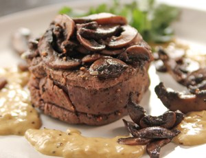 Filet Mignon with Mustard and Mushrooms