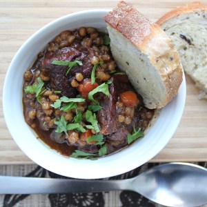 Slow Cooker Beef and Barley Stew for Chilly Nights