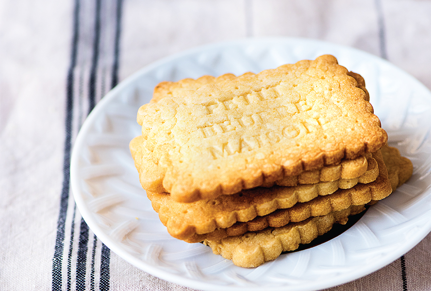 Your New Favourite Shortbread: Petits-Beurre (French Butter Cookies)
