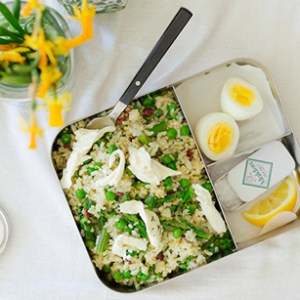 Nutritionist Reveals 6 Meal Prep Tips to Avoid a Sad Desk Lunch (Plus Two 10-Minute Recipes!)