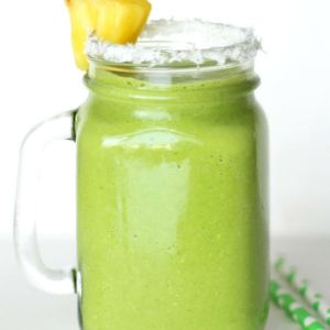 Immune-Boosting Green Smoothie to Start the New Year