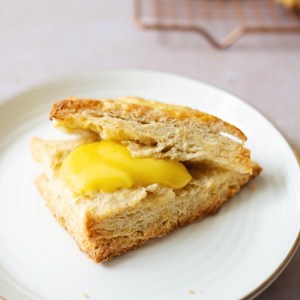 Treat Mom to These Buttery Lemon Scones With a Tangy Lemon Curd
