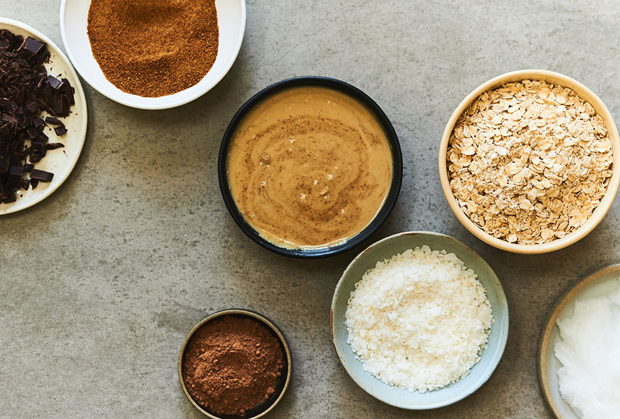 Ingredients for healthy chocolate oat bars