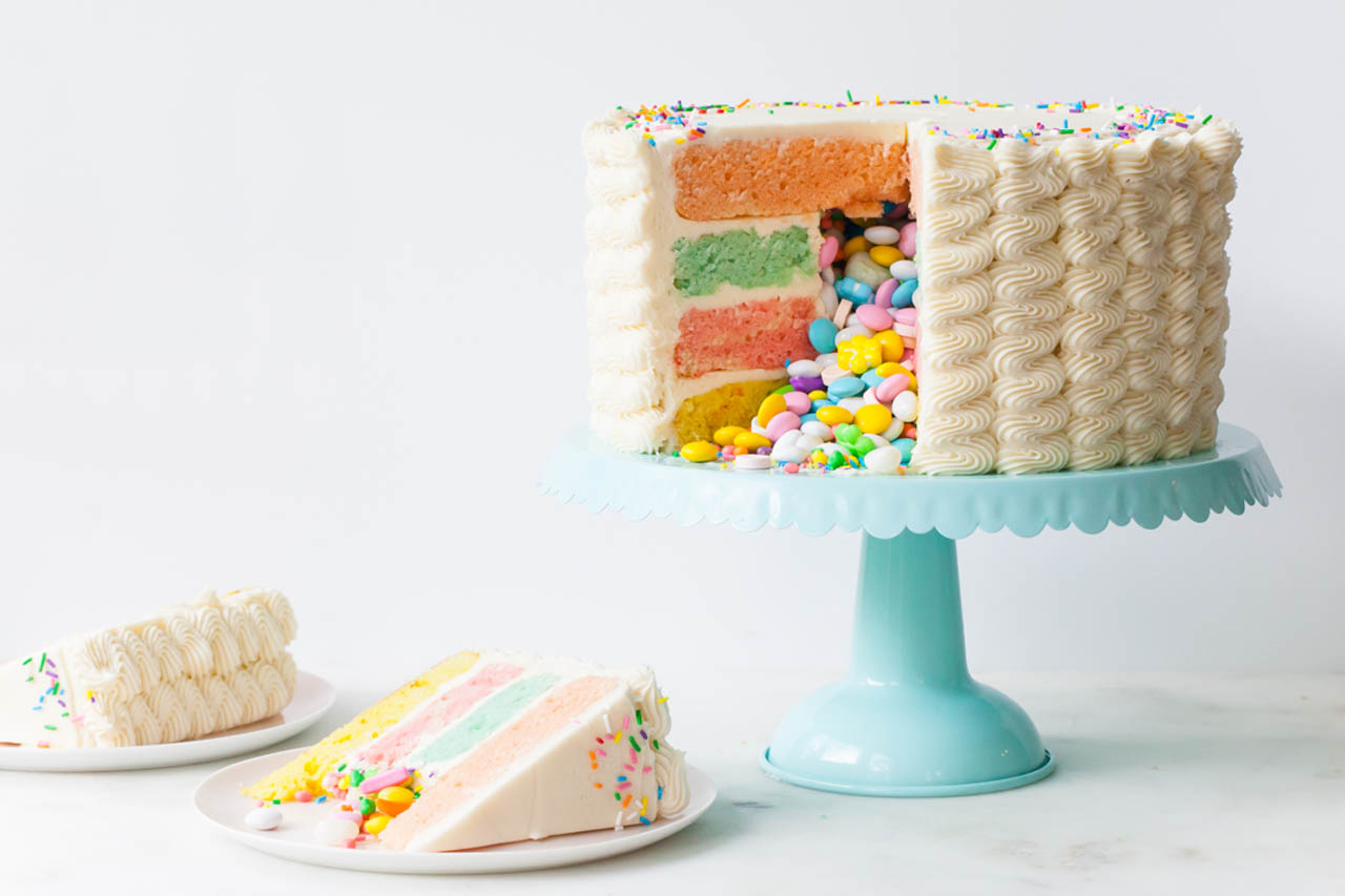Surprise Inside Gender Reveal Cake — Honey Blonde