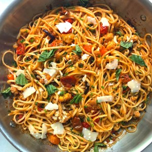 Spaghetti Puttanesca with Cauliflower is the Vegetarian Pasta to Beat