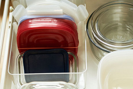 Tips and Tricks on Organizing Your Tupperware Drawer - Canadian
