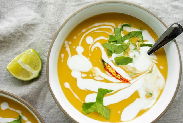 Best Super Speedy Vegan Thai Curry Pumpkin Soup With Coconut Milk ...