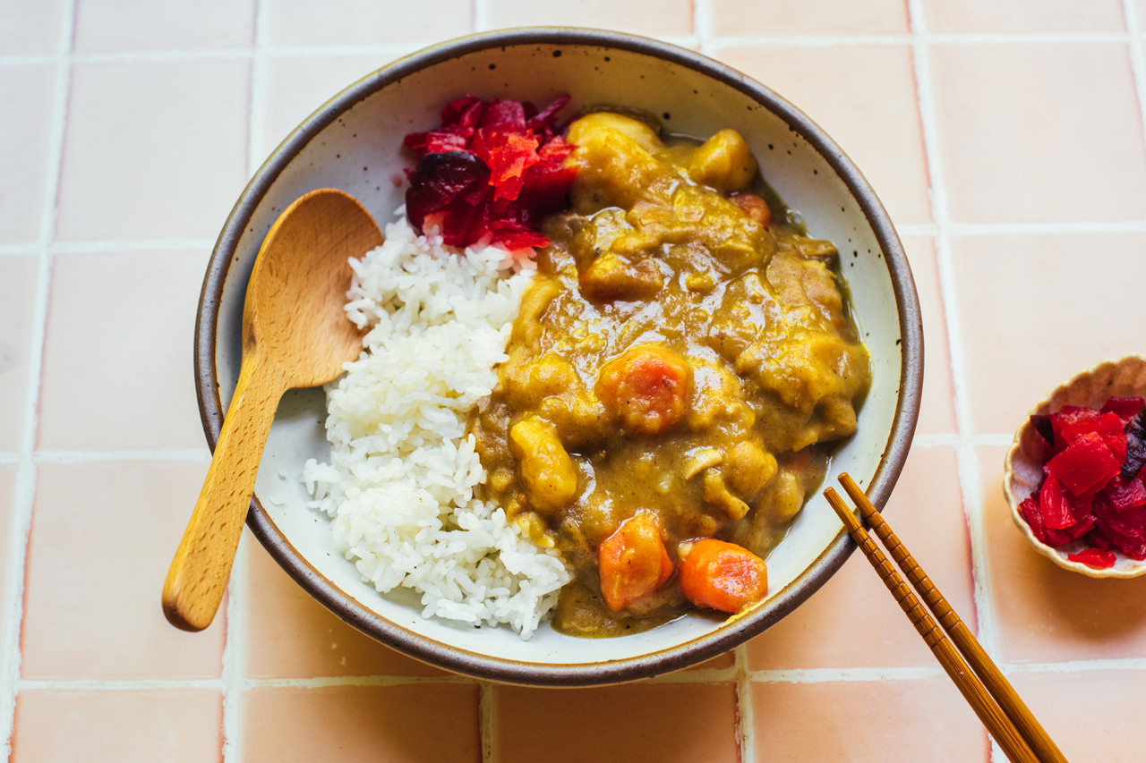 JAPANESE CURRY RECIPE  How To Make Curry using Golden Curry