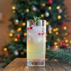 Not Drinking This Holiday? Try This Alcohol-Free Ginger-Rosemary Christmas Cocktail