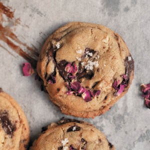 These Rose Walnut Chocolate Chip Cookies Are Simply Stunning