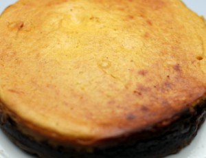 Slow-Cooker Pumpkin Cheesecake with Gingersnap Crust