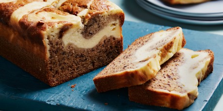 Cheesecake-Stuffed Banana Bread