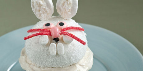 Snow Bunny Cupcake