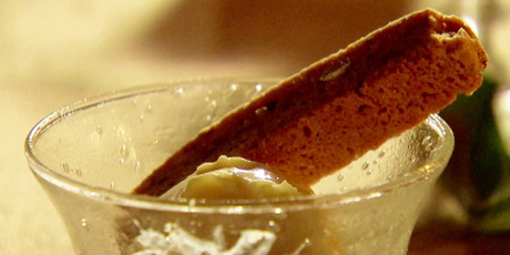 Limoncello and Ice Cream with Biscotti