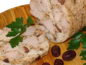 Turkey Ham with Olives