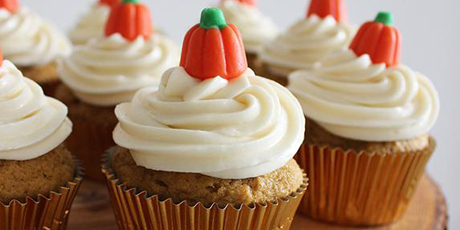 Pumpkin Spice Cupcakes with Buttercream Frosting