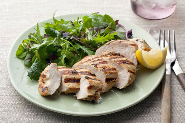Chicken Breast With Green Salad Recipe