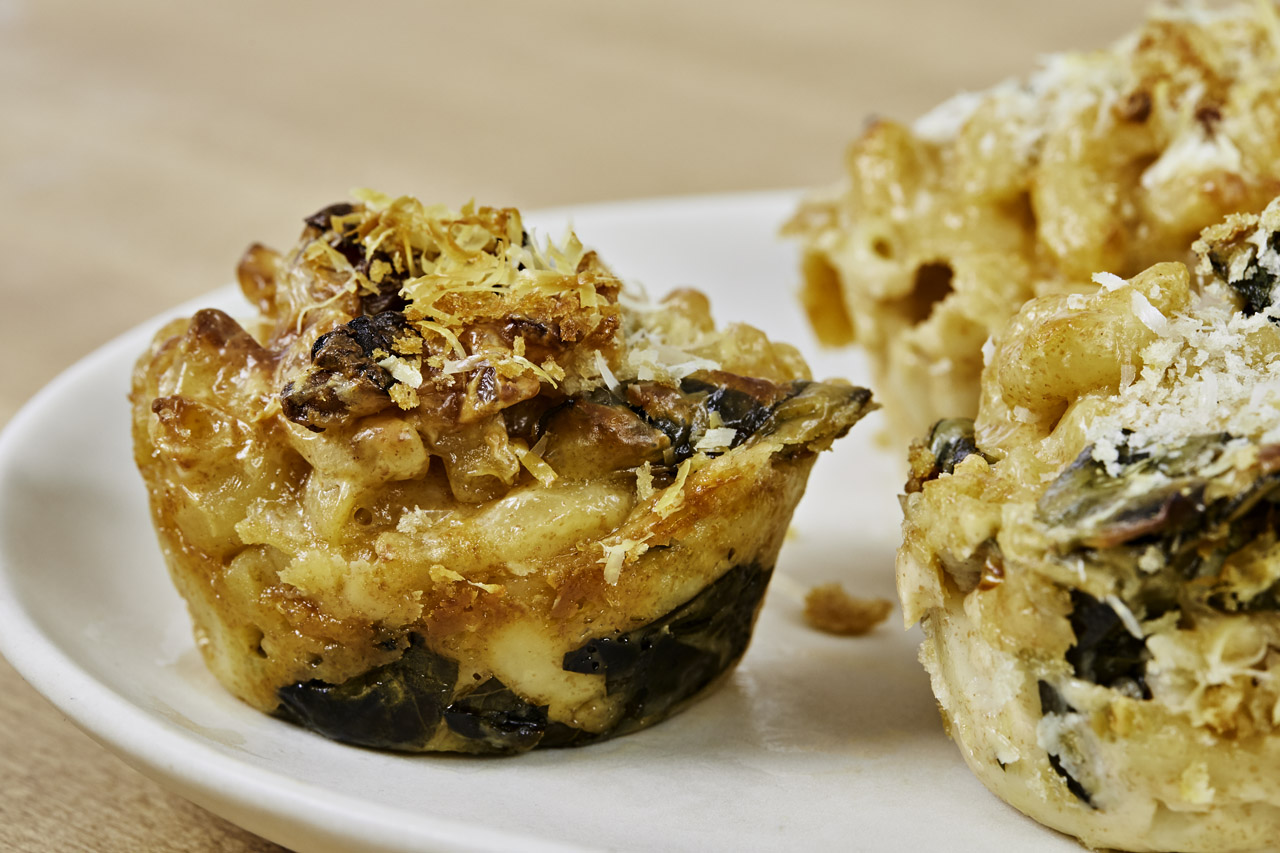 Kale Mac and Cheese Cups