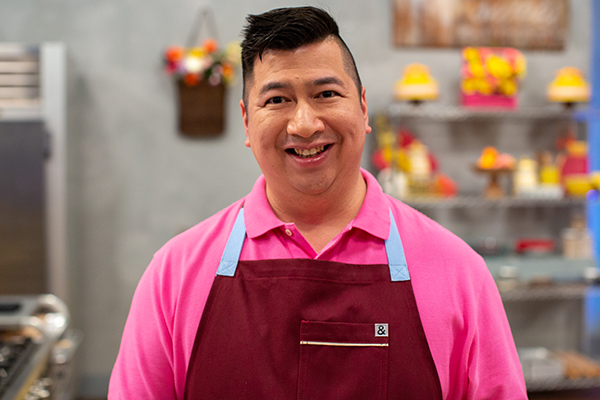 https://api.vip.foodnetwork.ca/wp-content/uploads/2022/02/Aris-Rodriguez.png