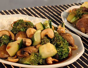 Beef/Cashews and Broccoli with Rice
