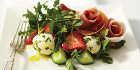 Bocconcini, Prosciutto and Strawberry Salad