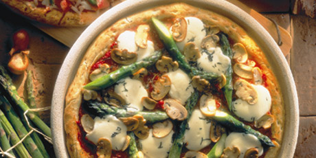 Bocconcini and Asparagus Pizza