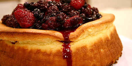 Cheesecake with Mixed Berry Sauce