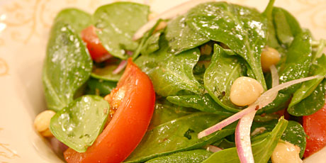 Chickpea and Spinach Salad