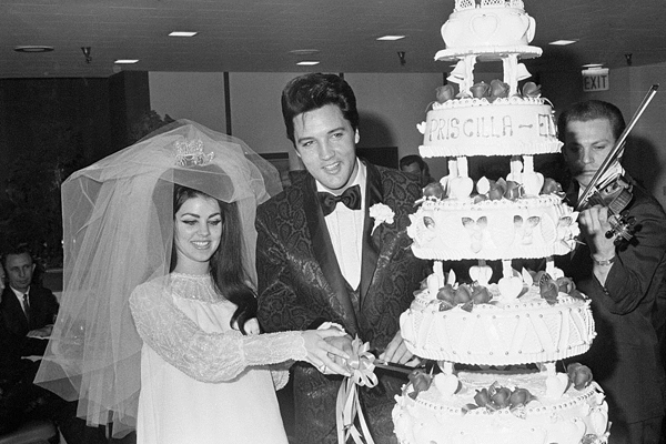 Elvis and Priscilla Presley Wedding Cake