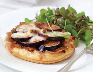 Fig, Onion & Le Migneron tarts