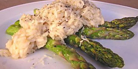 Garlic Risotto with Roasted Asparagus