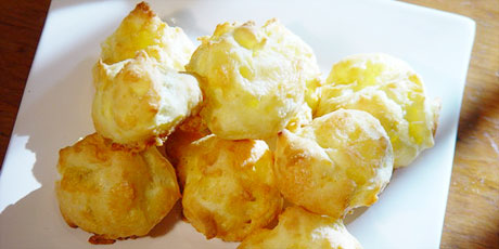 Gougeres (Gruyere Cheese Puffs)