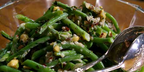 Green Beans in Hazelnuts and Crème Fraîche