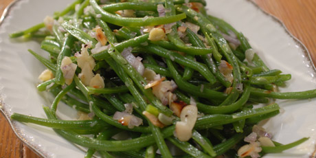 Green Beans with Toasted Almonds