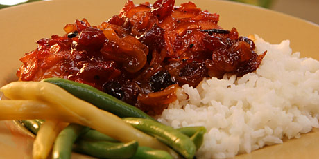 Hot and Sour Chicken Thighs with Rice and Green Beans